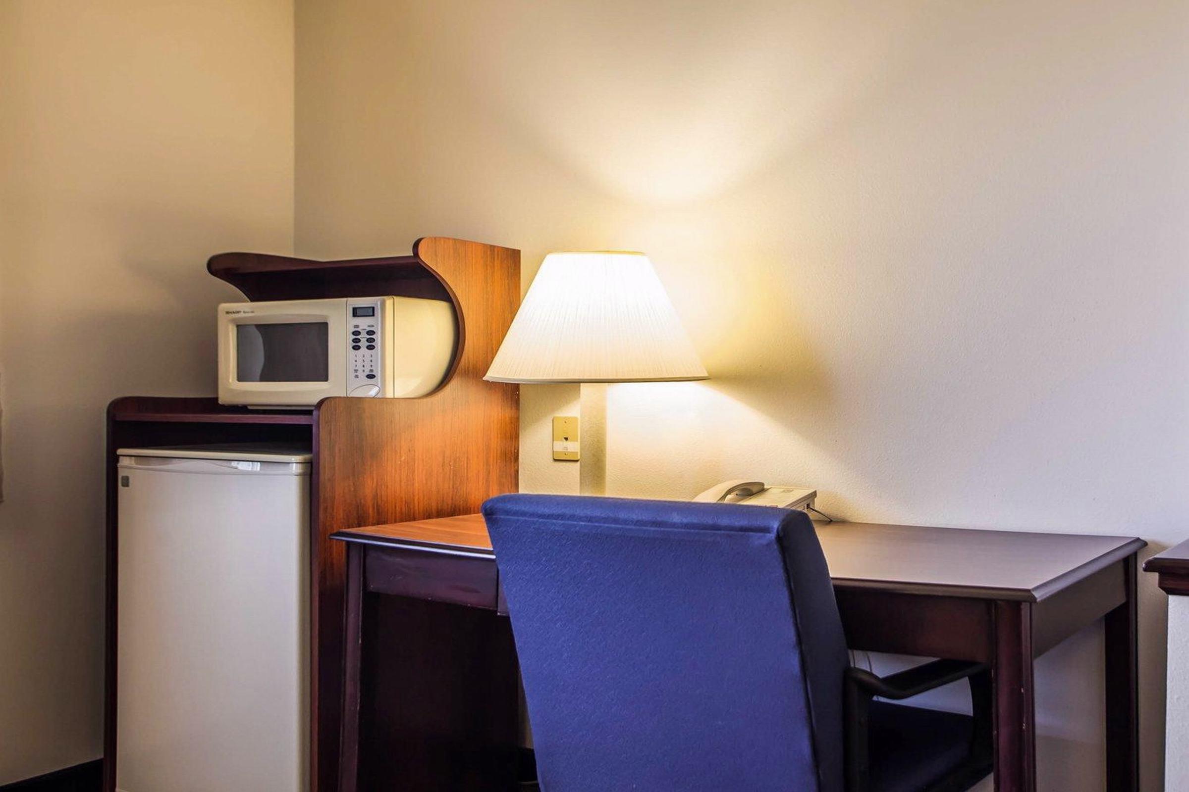 Quality Inn & Suites Eldridge Davenport North Buitenkant foto